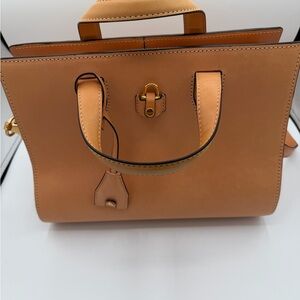 Elegant Tan Leather Handbag
